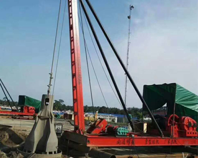 卷扬机与冲孔打桩机：工程建设中的黄金搭档